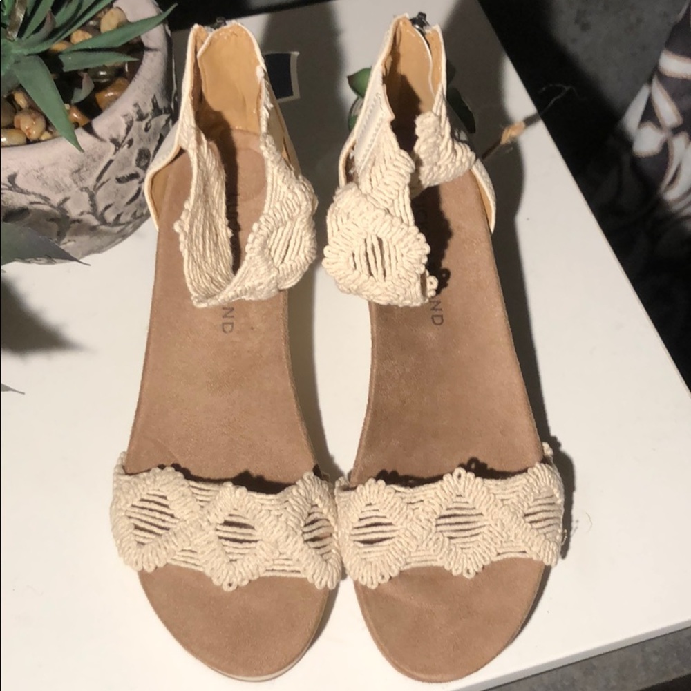 Lucky Brand Sandals